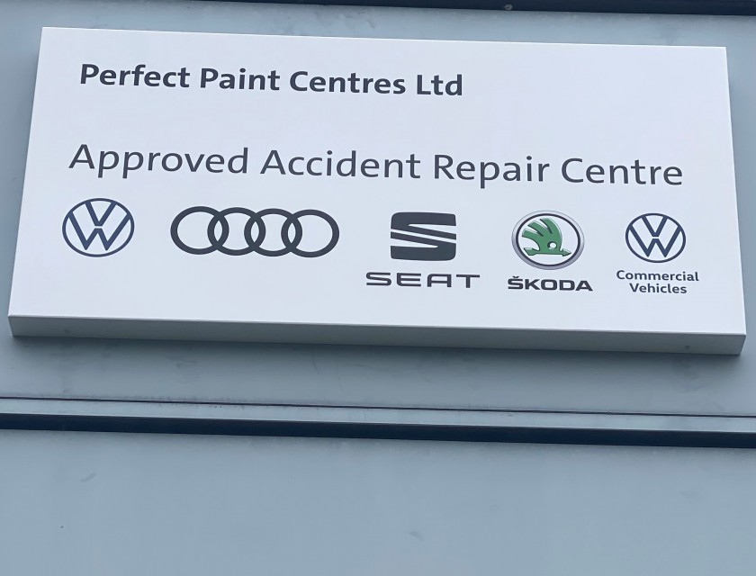 VW New Signage Installed 